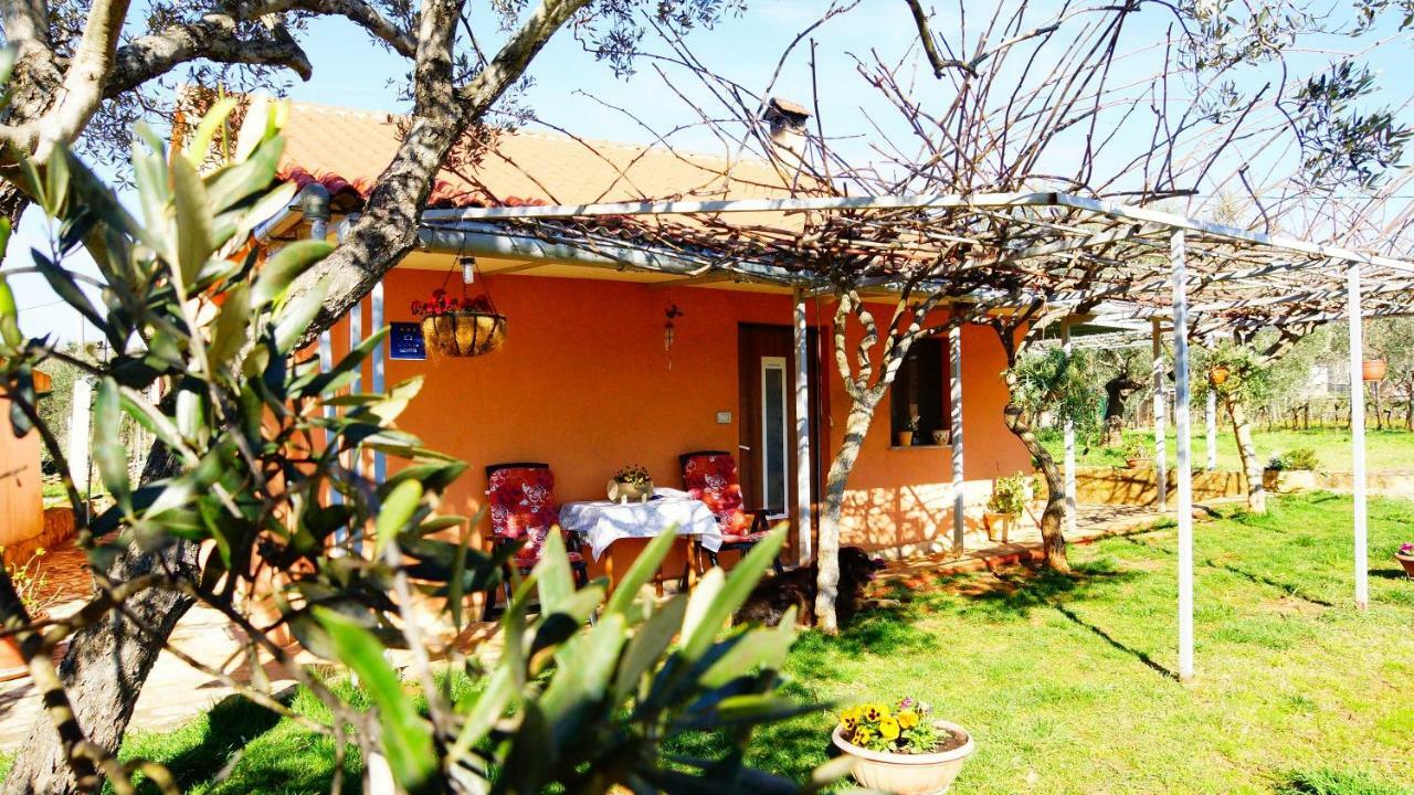 Holiday Home Bura Rovinj Exterior photo