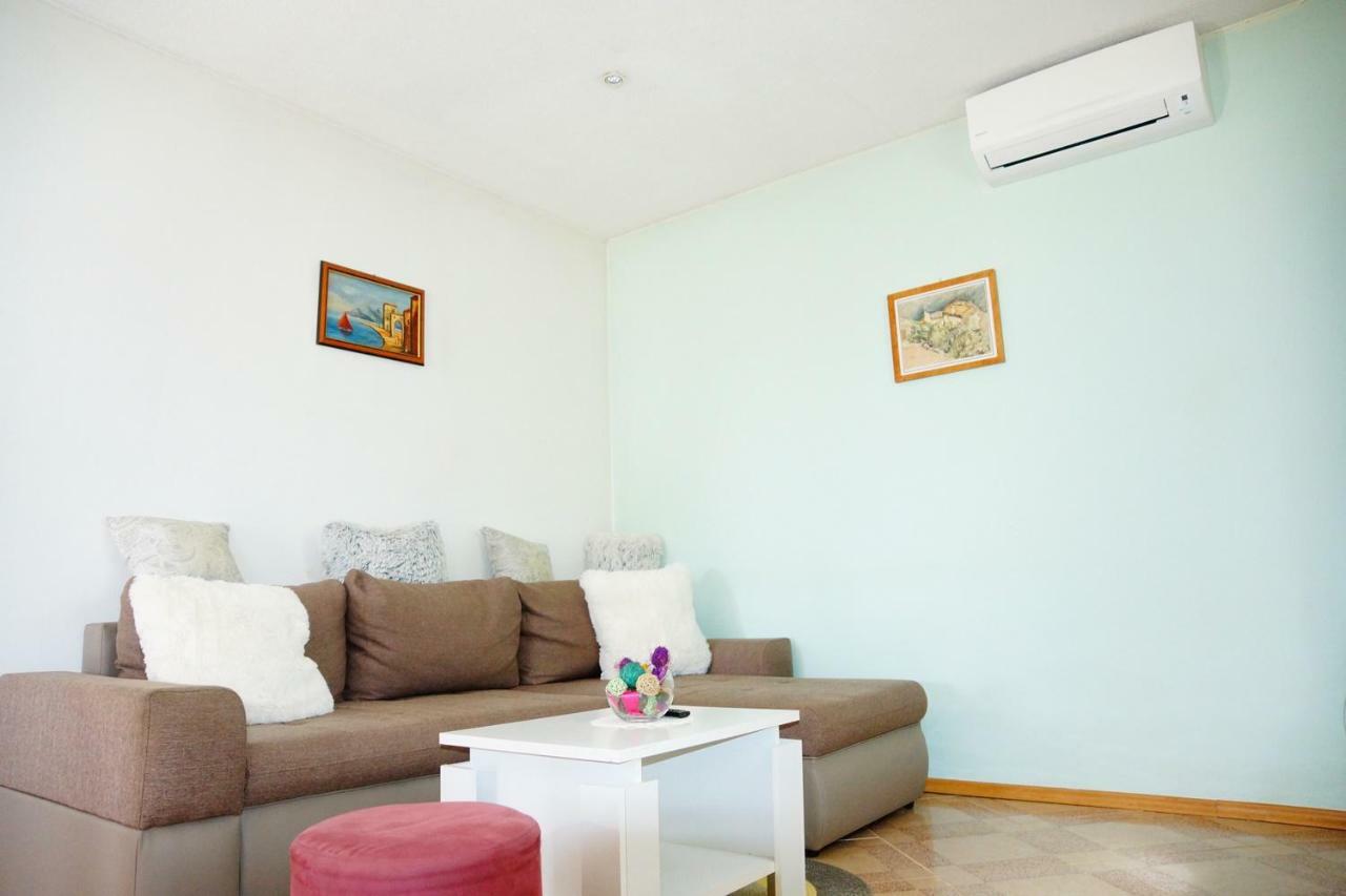 Holiday Home Bura Rovinj Exterior photo
